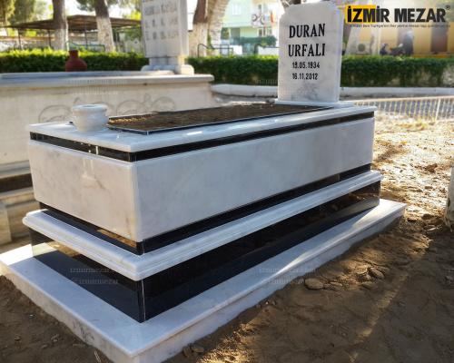 izM05 Mermer Mezar